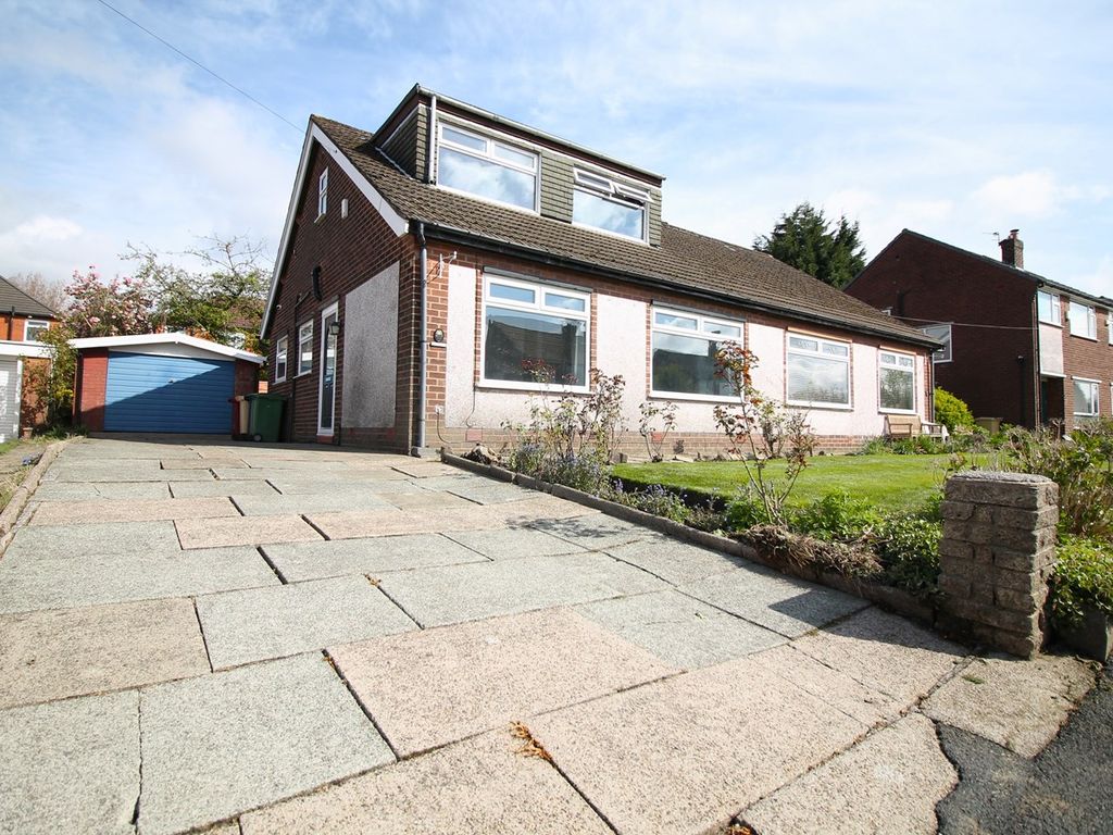 2 bed bungalow to rent in Neston Avenue, Bolton BL1 Zoopla