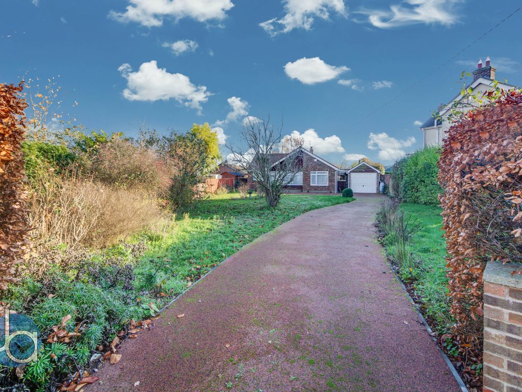 3 bed detached bungalow for sale in D'arcy Road, Tolleshunt Knights