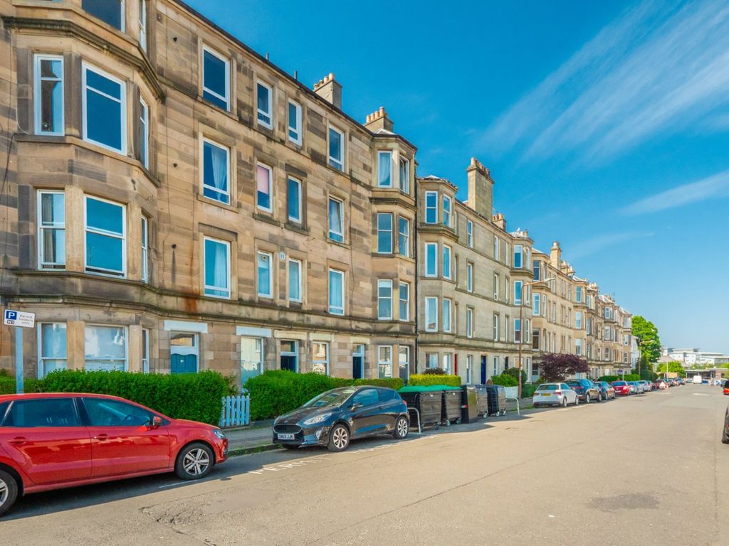 2 bed flat for sale in 83/9 Bellevue Road, Bellevue, Edinburgh EH7, £