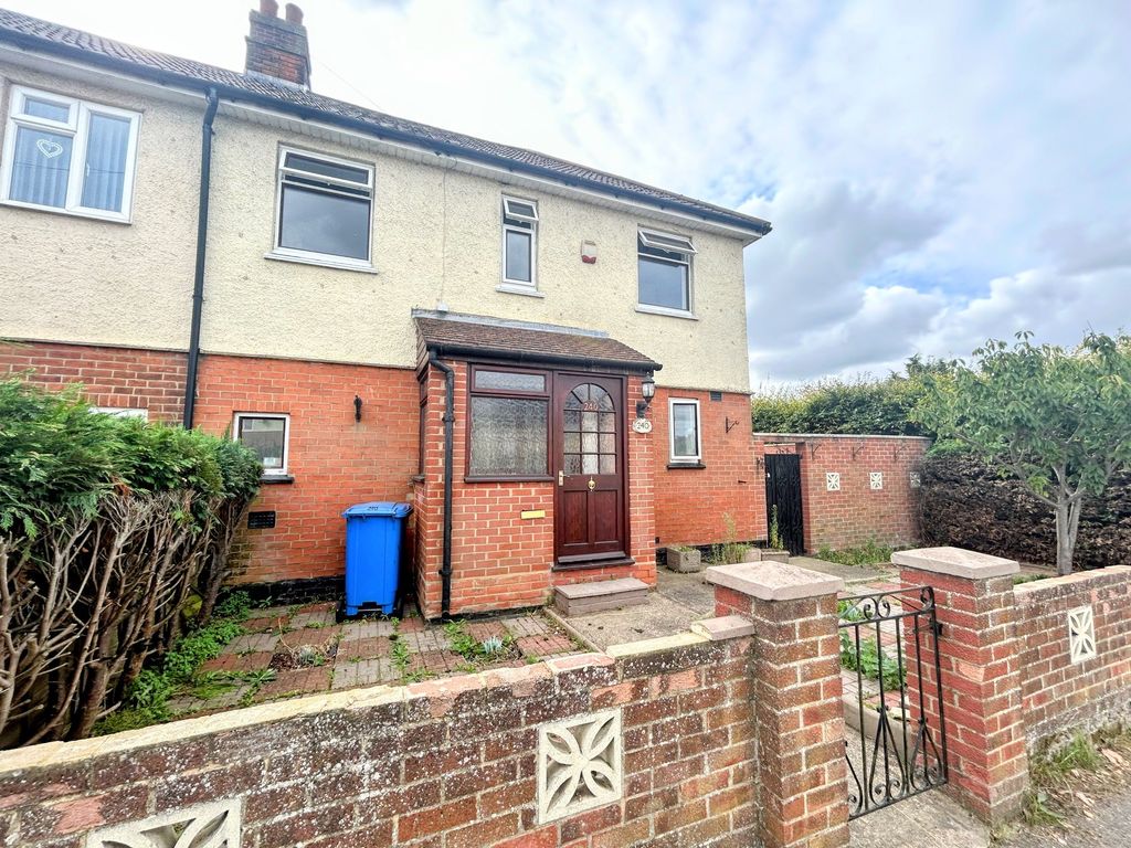 3 bed semidetached house to rent in Landseer Road, Ipswich IP3, £1,200 pcm Zoopla