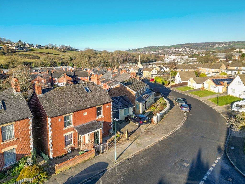 3 bed semidetached house for sale in Kitesnest Lane, Lightpill, Stroud