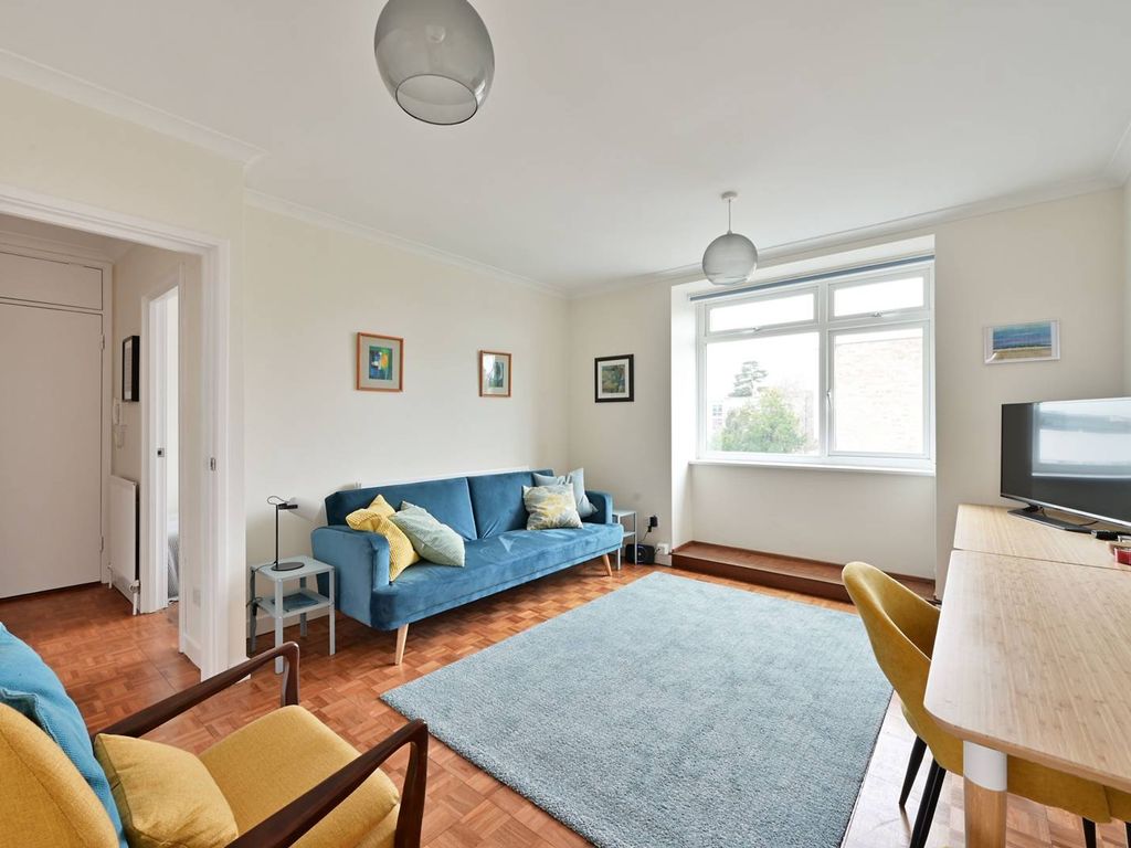 1 bed flat to rent in Whitefield Close, Putney, London SW15, £2,600 pcm