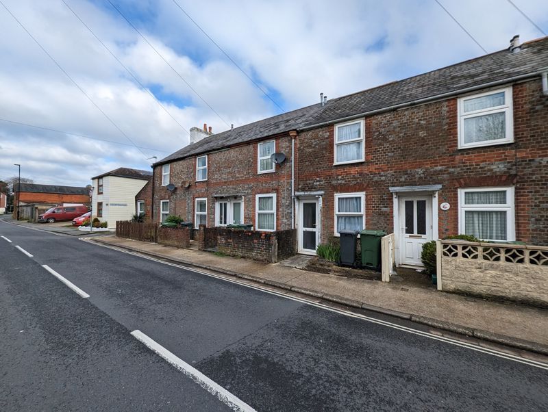 2 bed terraced house for sale in Trafalgar Road, Newport PO30 Zoopla