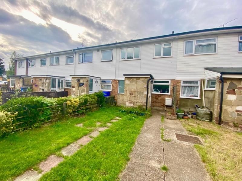 3 bed property to rent in Ryecroft Gardens, Blackwater, Camberley GU17