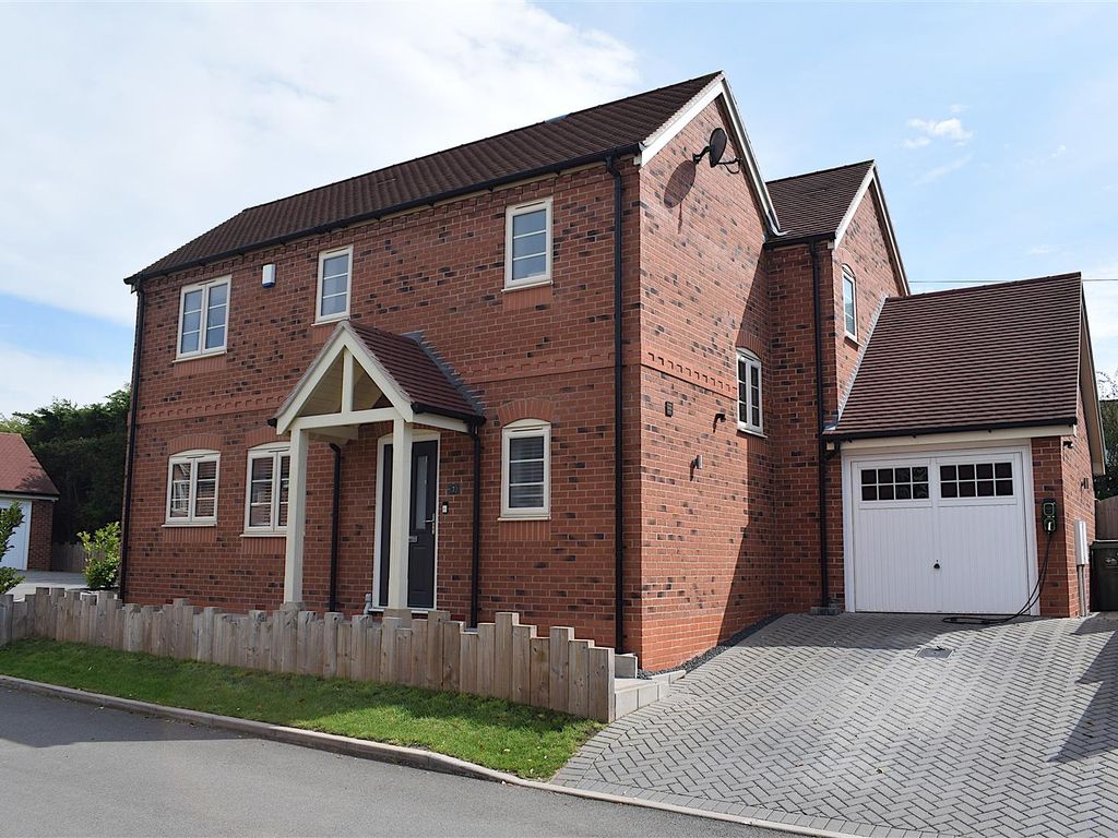 3 bed detached house for sale in Peachley Court Close, Lower Broadheath