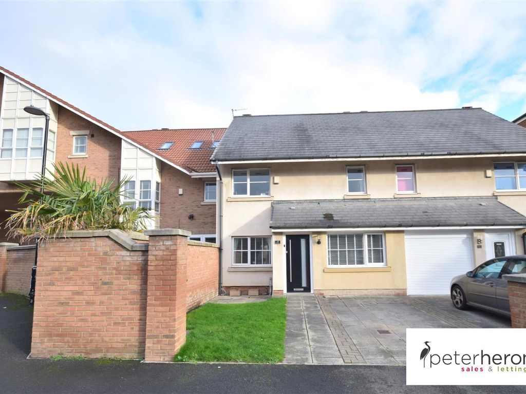 3 bed semidetached house for sale in Barbary Drive, North Haven