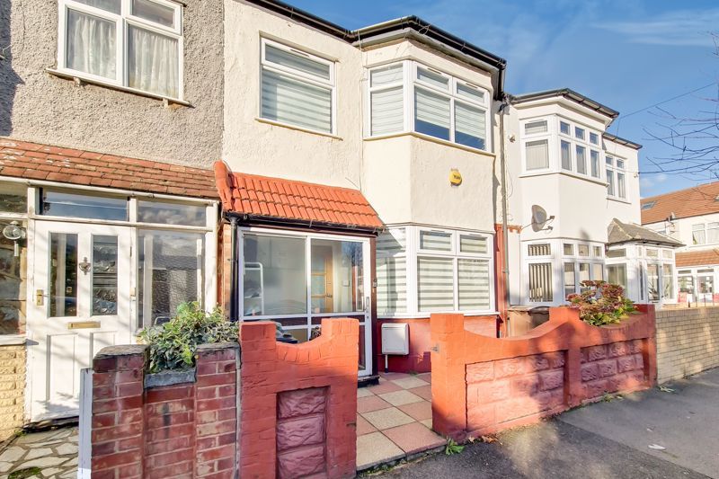 Farmilo Road, London E17  