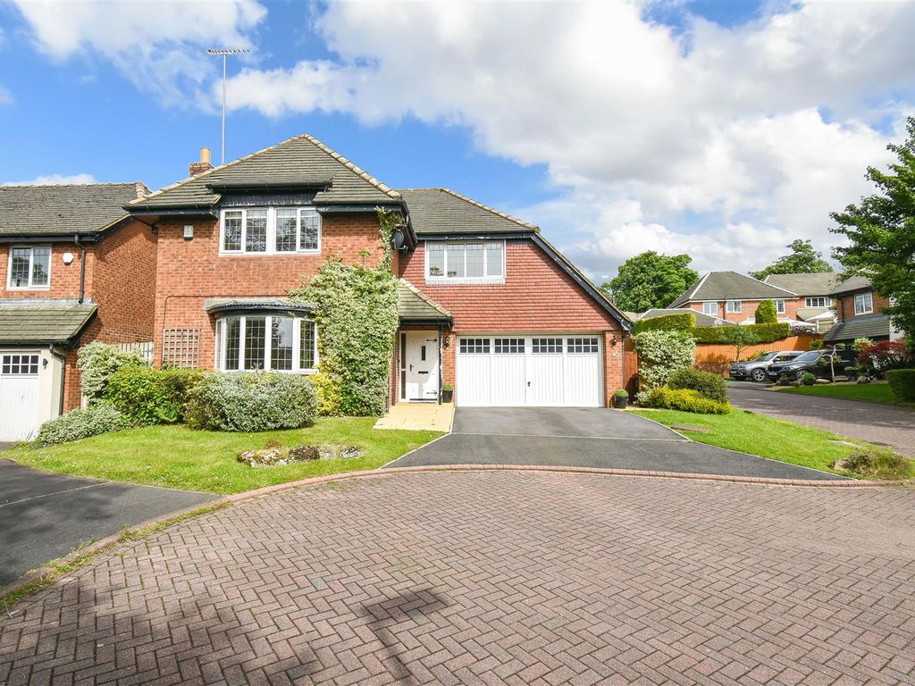 4 bed detached house for sale in Eden Park, Blackburn BB2, £410,000