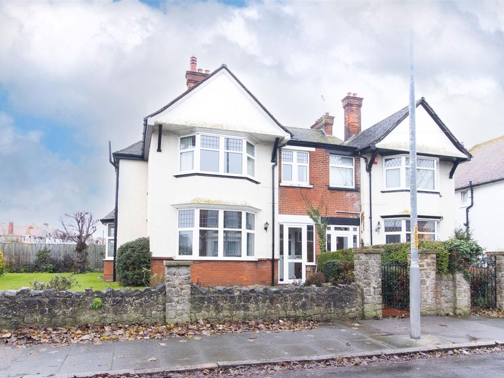 4 bed semidetached house for sale in All Saints Avenue, Margate CT9