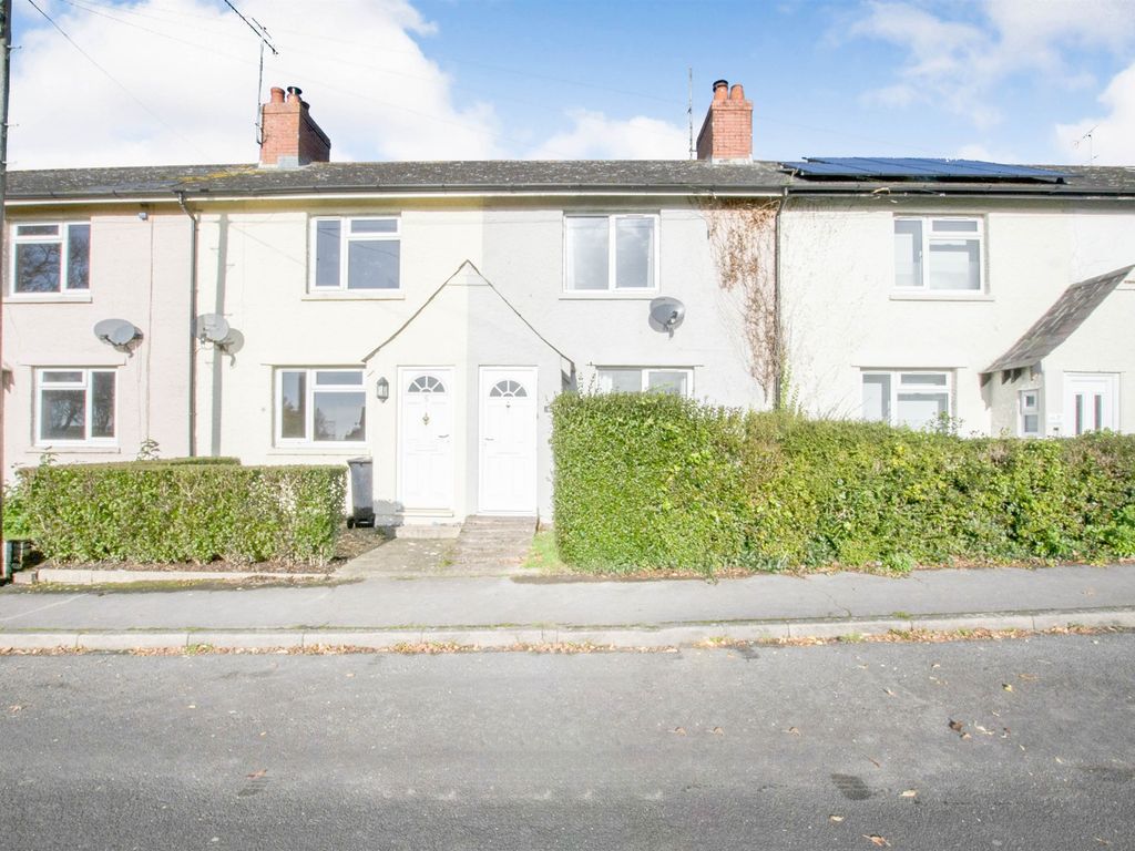 2 bed terraced house for sale in Avon Square, Upavon, Pewsey SN9, £
