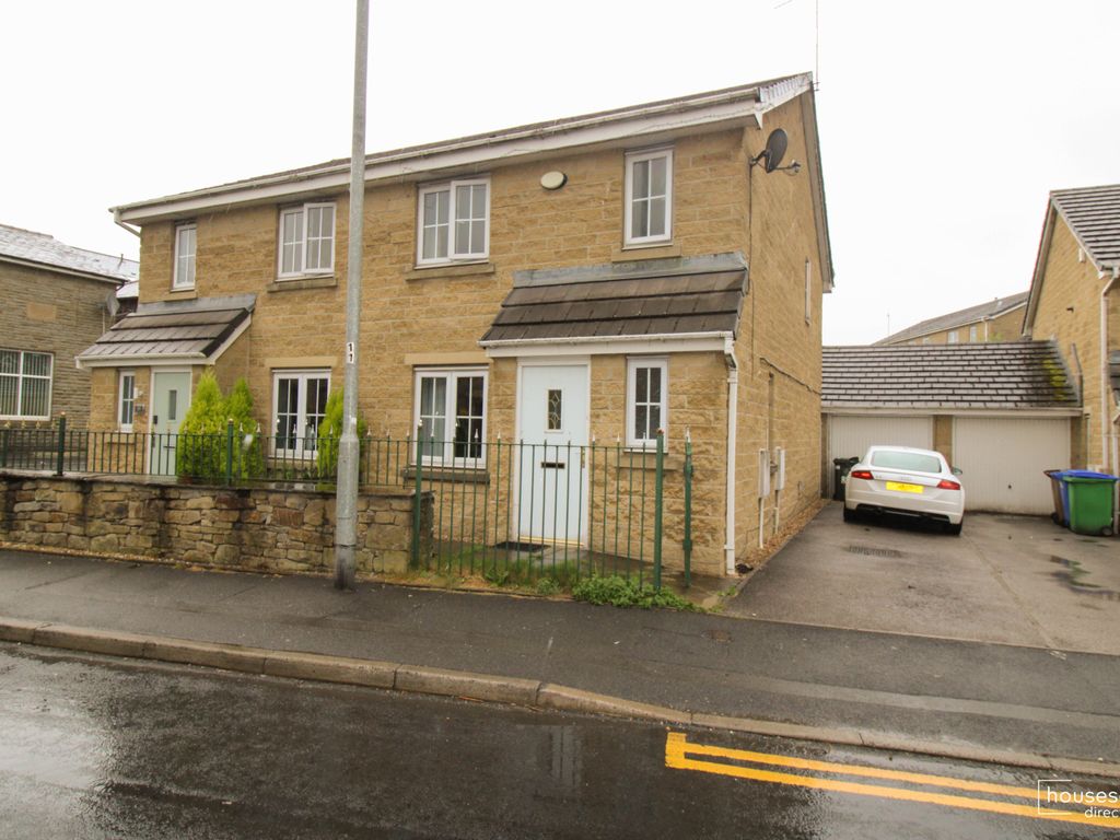 4 bed semidetached house for sale in Ramsden Road Wardle, Rochdale