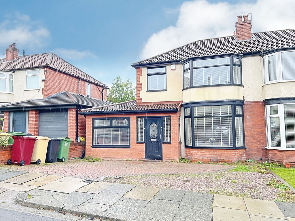 4 bed semidetached house for sale in Redcar Road, Bolton BL1 Zoopla