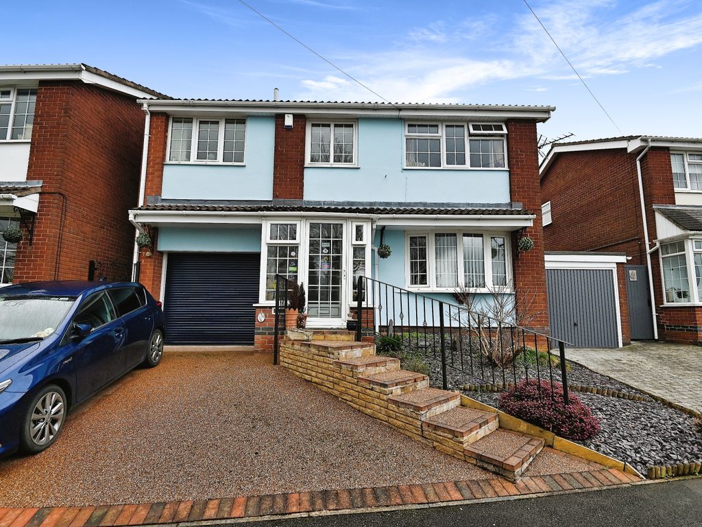 3 bed detached house for sale in Pennine Way, AshbyDeLaZouch, Leicestershire LE65 Zoopla