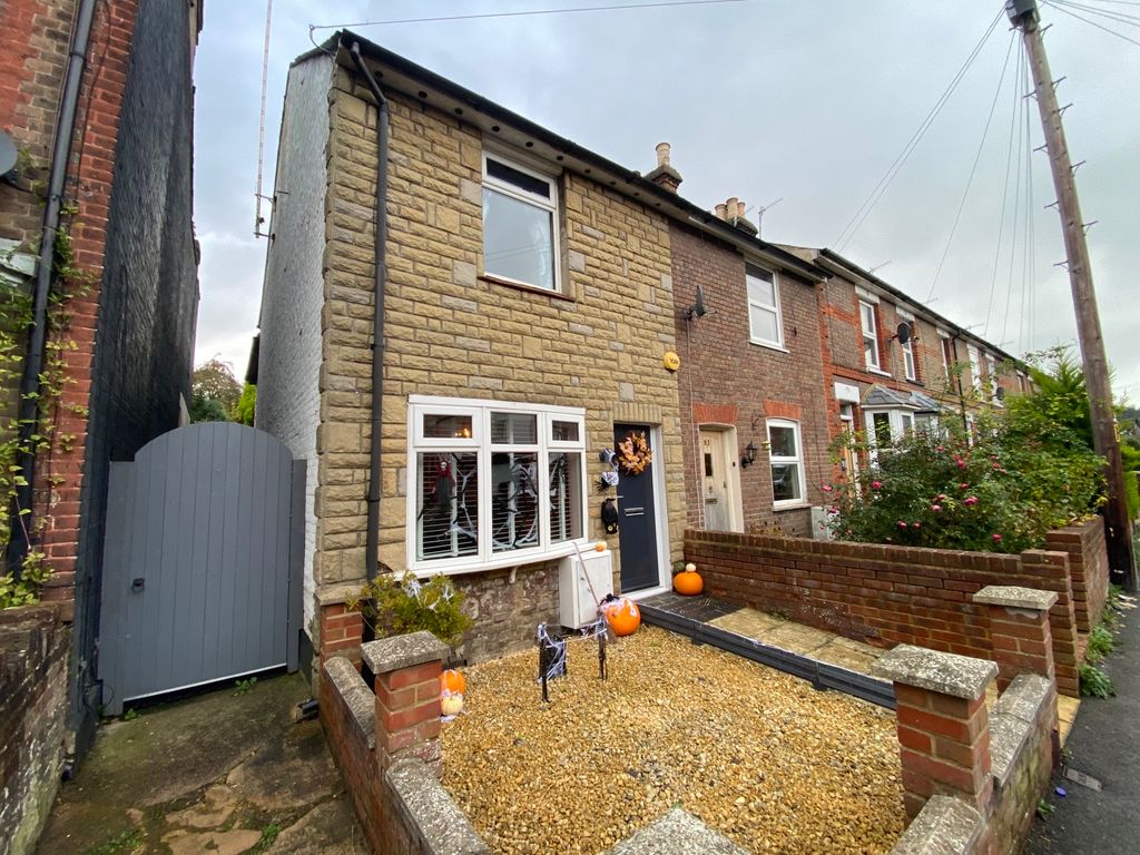 3 bed end terrace house for sale in Sunnyside Road, Chesham HP5, £
