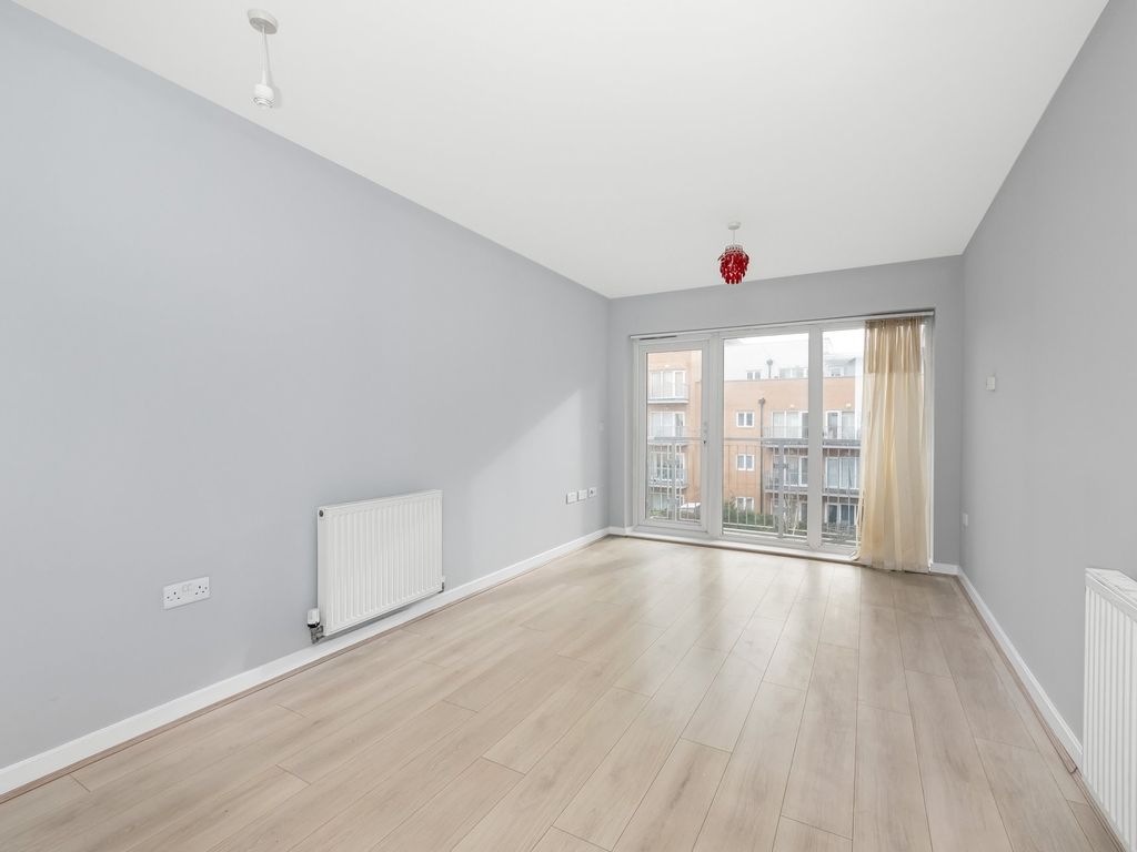 2 bed flat for sale in Whitestone Way, Croydon CR0, £250,000 Zoopla