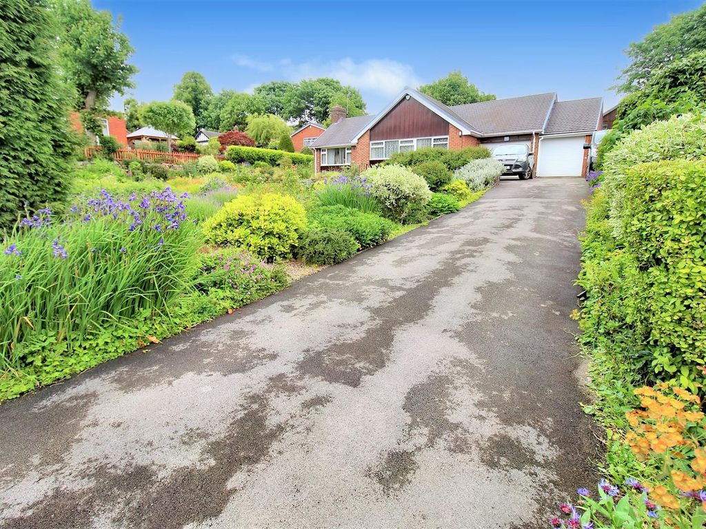 2 bed detached bungalow for sale in Sunnyside Avenue, Tunstall, Stoke