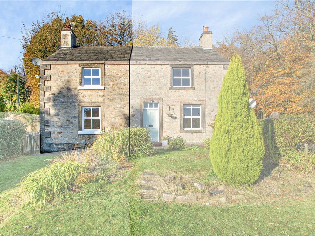 2 bed detached house for sale in 53 Avenue Road, Hurst Green, Near Clitheroe, Lancashire BB7, £