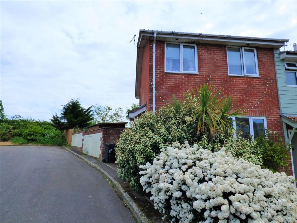 3 bed end terrace house for sale in Brambling Close, Weymouth DT3 Zoopla