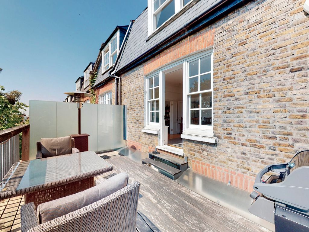 3 bed flat for sale in Kidderpore Gardens, London NW3, £1,500,000 Zoopla