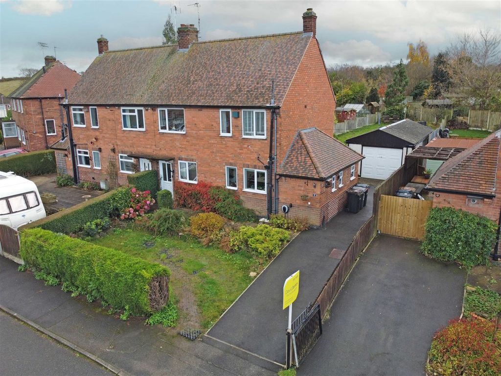 3 bed semidetached house for sale in Cromwell Crescent, Lambley