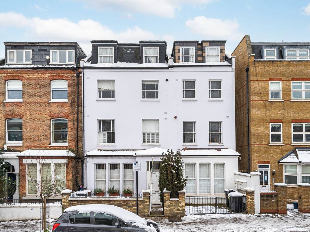 Alexander Grove, Finsbury Park, London N4  