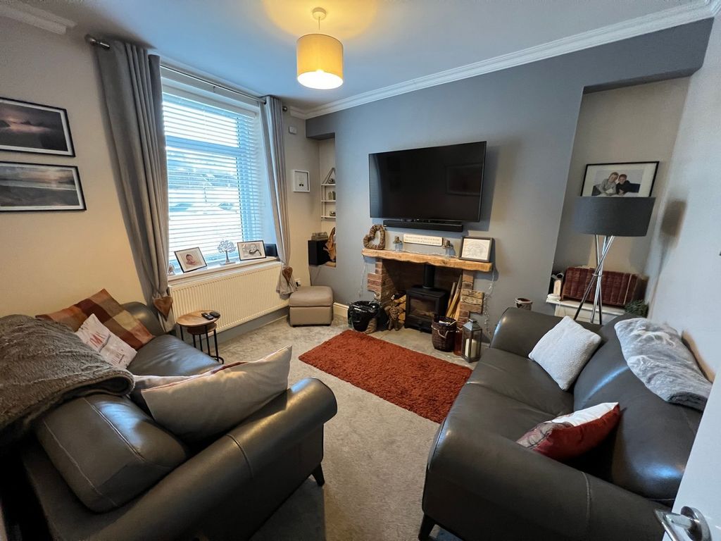 3 bed end terrace house for sale in Stuart Street Treorchy , Treorchy