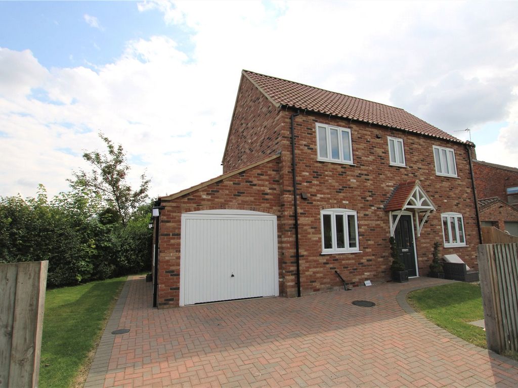 3 bed detached house to rent in Old Gallamore Lane, Middle Rasen LN8 ...