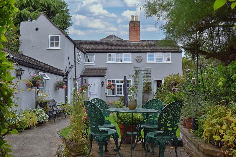 3 bed detached house for sale in William Street, Newark NG24, £250,000