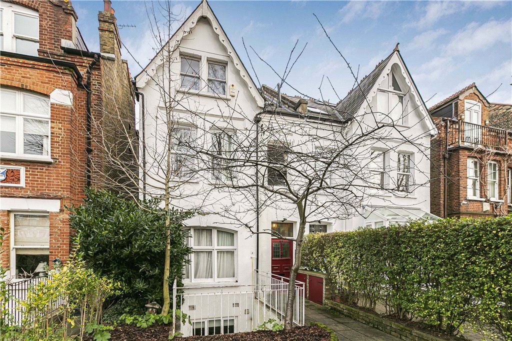 2 bed flat to rent in Deodar Road, Putney SW15, £2,950 pcm Zoopla