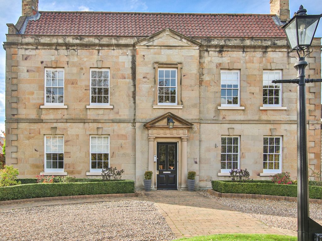 1 bed flat for sale in The Beeches, 99 Main Street, Willerby, Hull