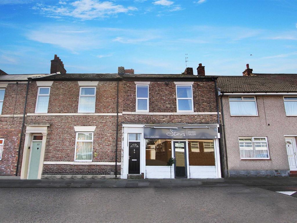 2 bed flat to rent in West Percy Street, North Shields NE29, £625 pcm