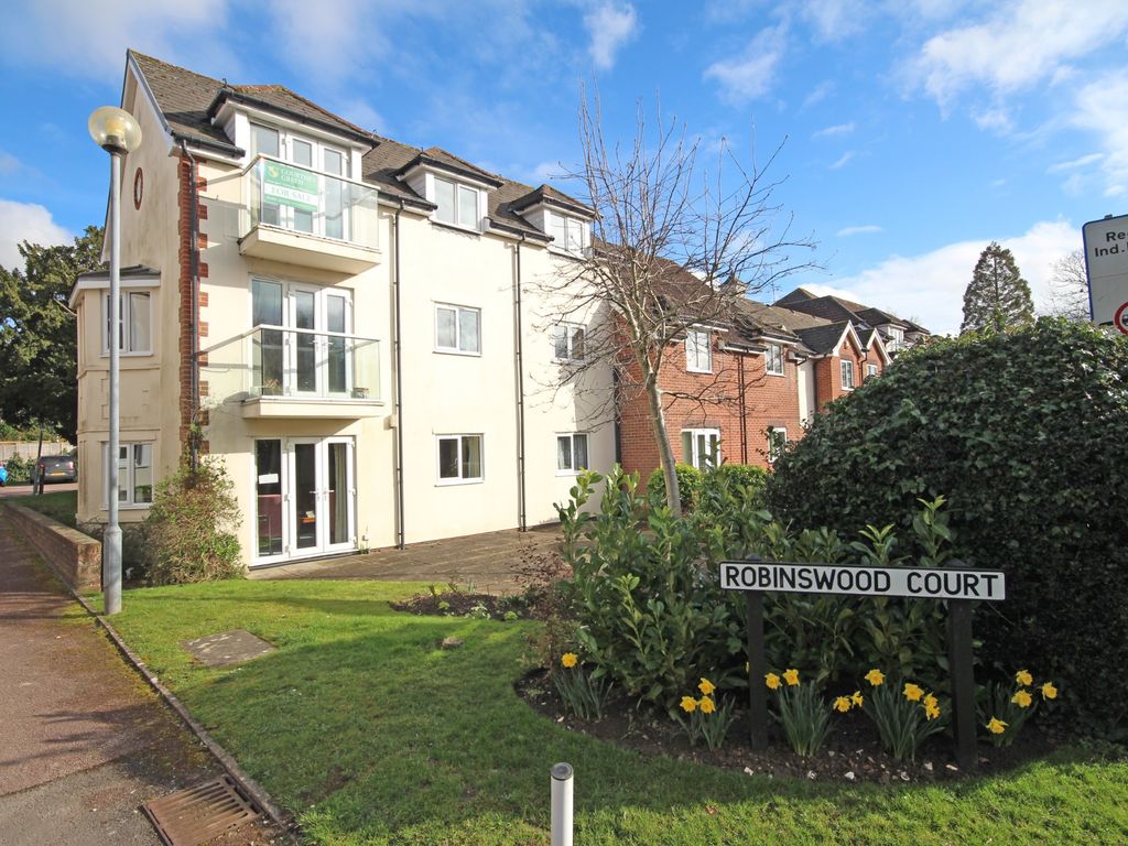 2 bed property for sale in Robinswood Court, Rusper Road, Horsham RH12