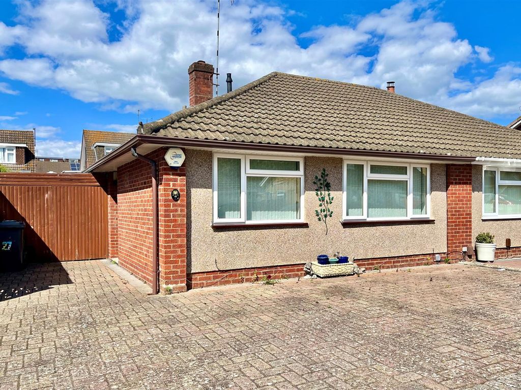 2 bed semidetached bungalow for sale in Charlecote Avenue, Tuffley