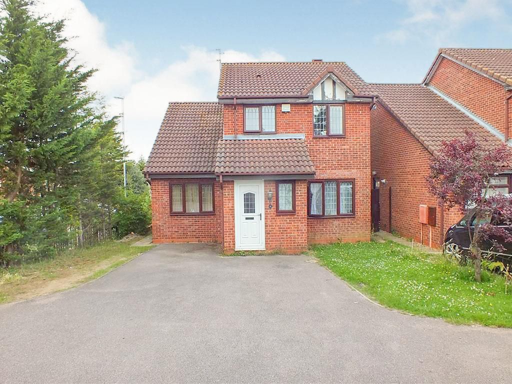 3 bed detached house for sale in Merestone Road, Corby NN18 Zoopla