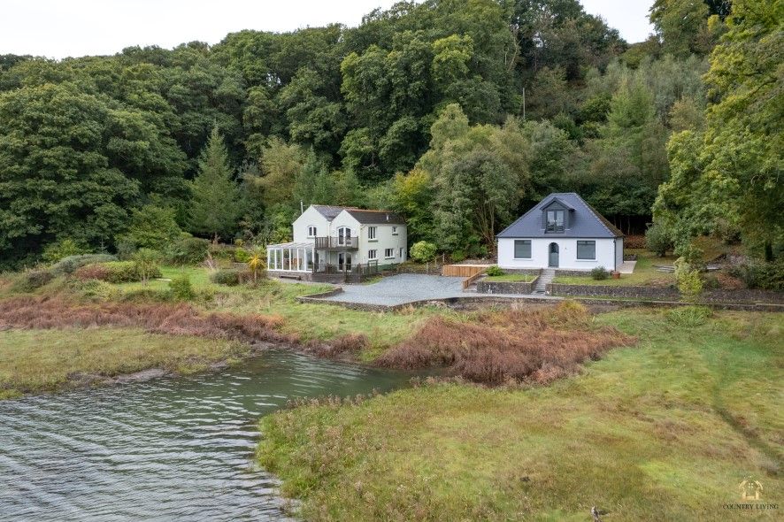 7 bed detached house for sale in Stumpy Corner & Cleddau View, Lower