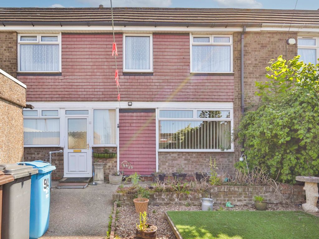 3 bed end terrace house for sale in Deerhurst Grove, Bransholme, Hull