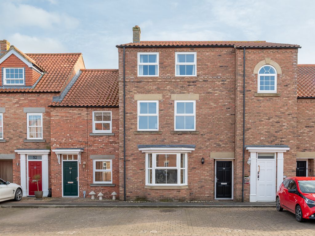 2 bed flat to rent in Wilkinsons Court, Easingwold, York YO61 Zoopla