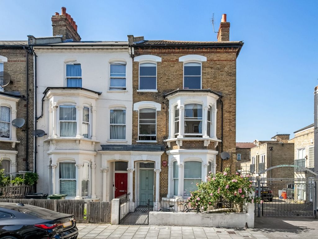 2 bed flat for sale in Saltoun Road, Brixton, London SW2 Zoopla