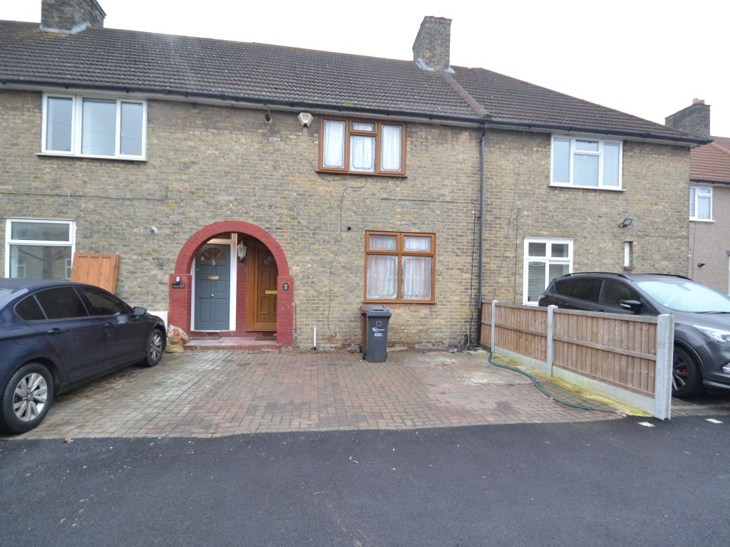 3 bed terraced house for sale in Hatfield Road, Dagenham RM9 Zoopla