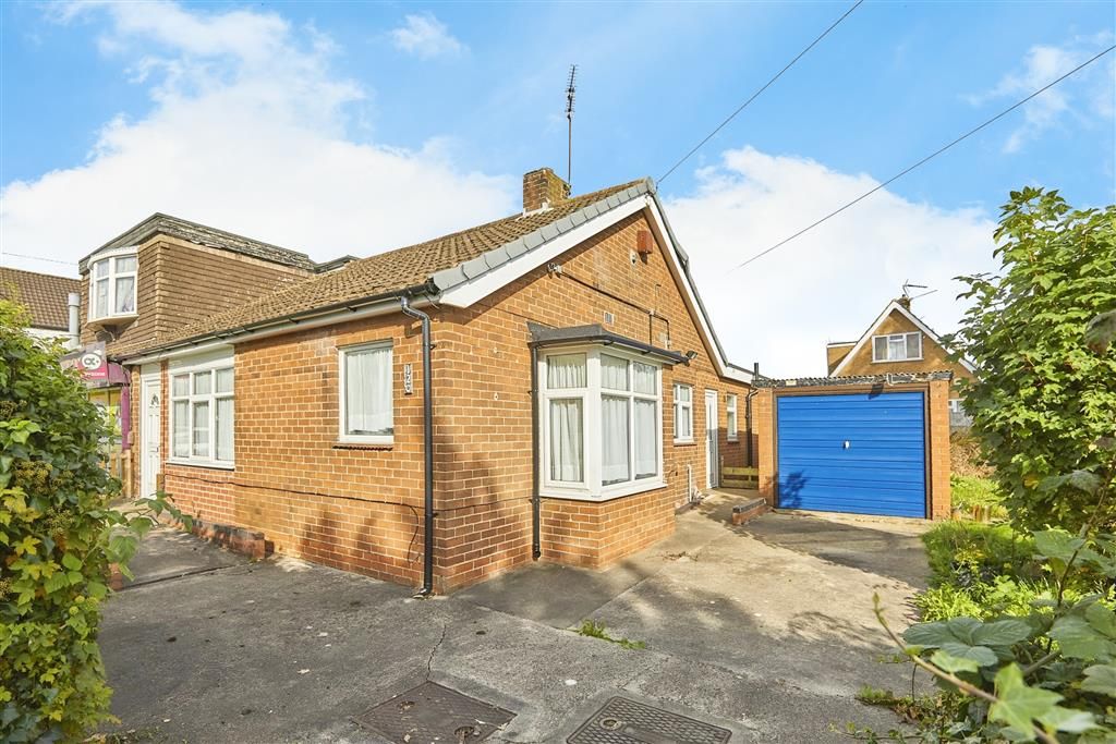 2 bed semidetached bungalow for sale in Vicarage Road, Mickleover