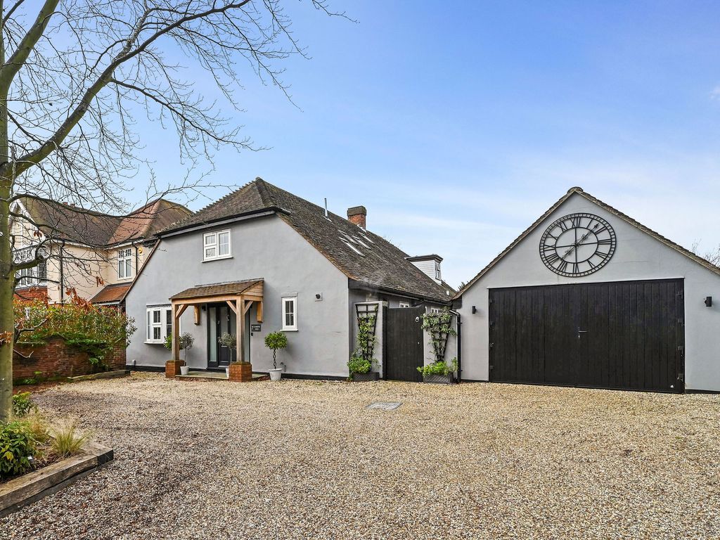 5 bed detached house for sale in Cambridge Road, Lexden, Colchester CO3