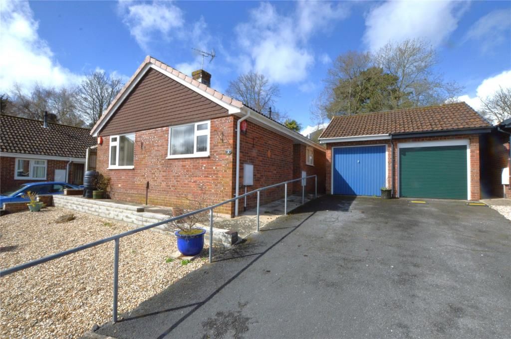 3 bed detached bungalow for sale in Rowan Close, Ogwell, Newton Abbot