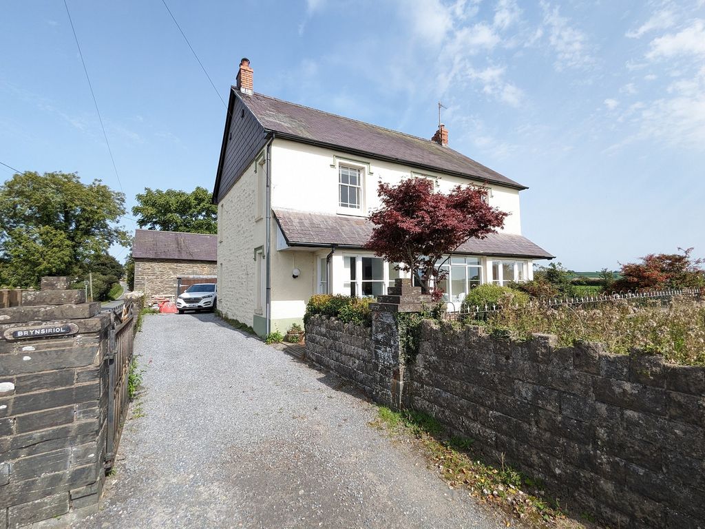 5 bed detached house for sale in Peniel, Carmarthen, Carmarthenshire