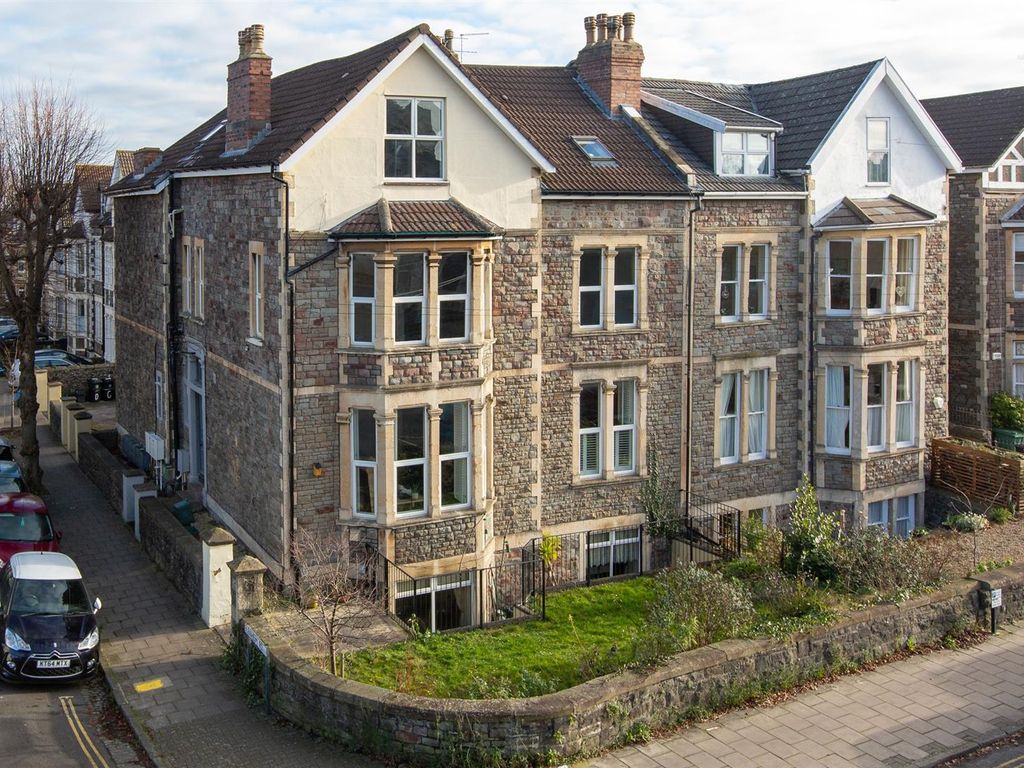 2 bed flat for sale in Redland Road, Redland, Bristol BS6 Zoopla