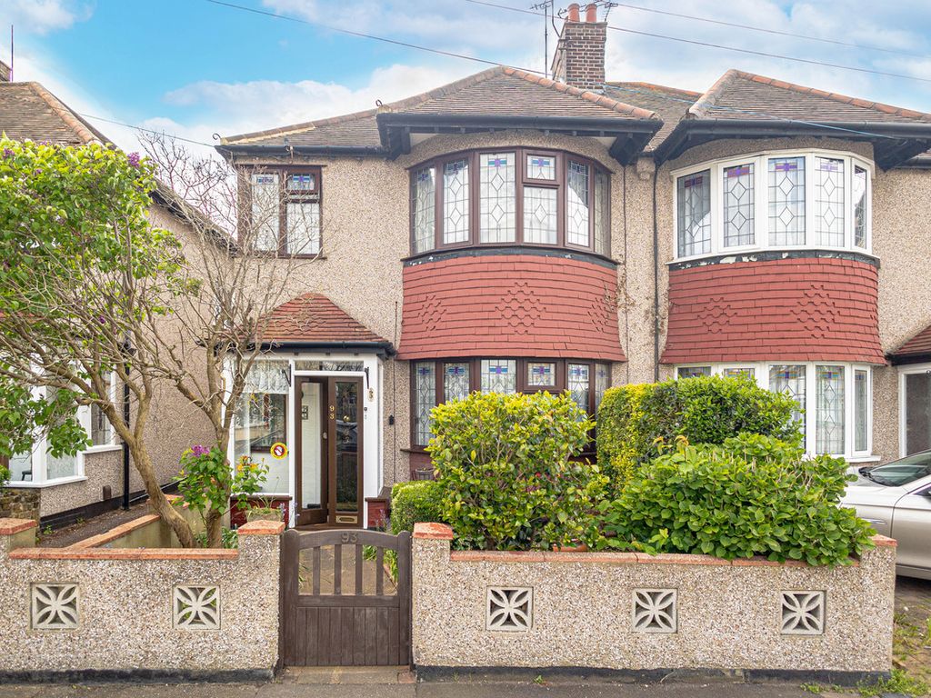 3 bed semidetached house for sale in Crowborough Road, SouthendOnSea SS2 Zoopla