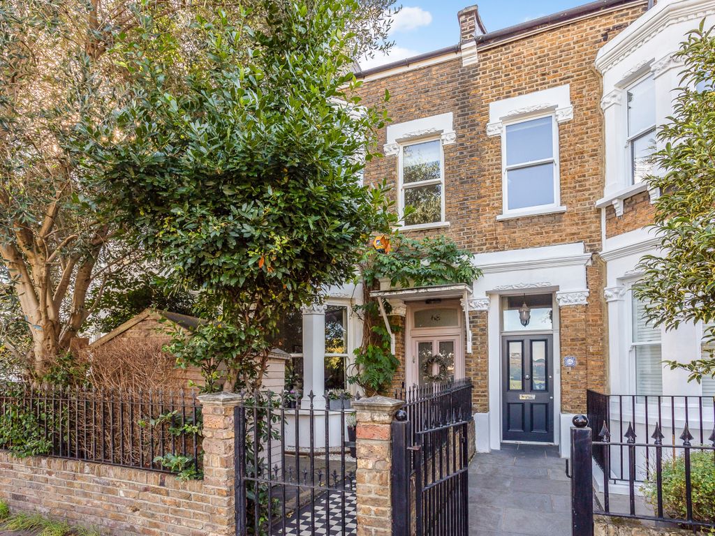 4 bed detached house for sale in Chiswick Lane, London W4, £1,850,000