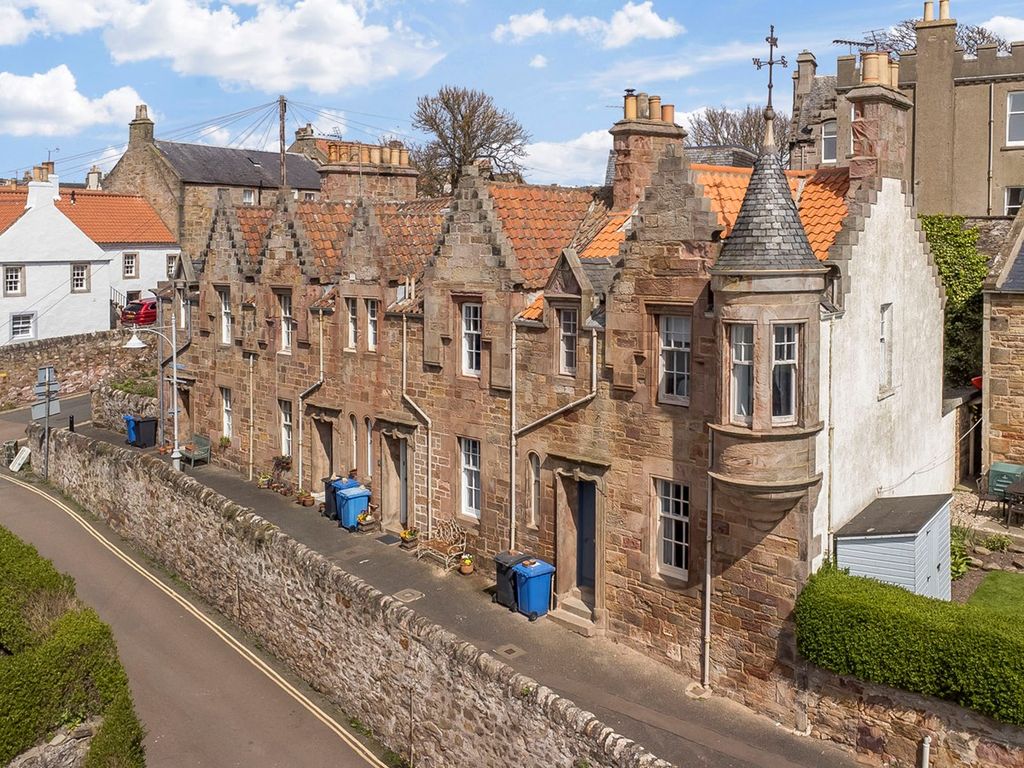 3 bed terraced house for sale in Castle Terrace, Shoregate, Crail KY10
