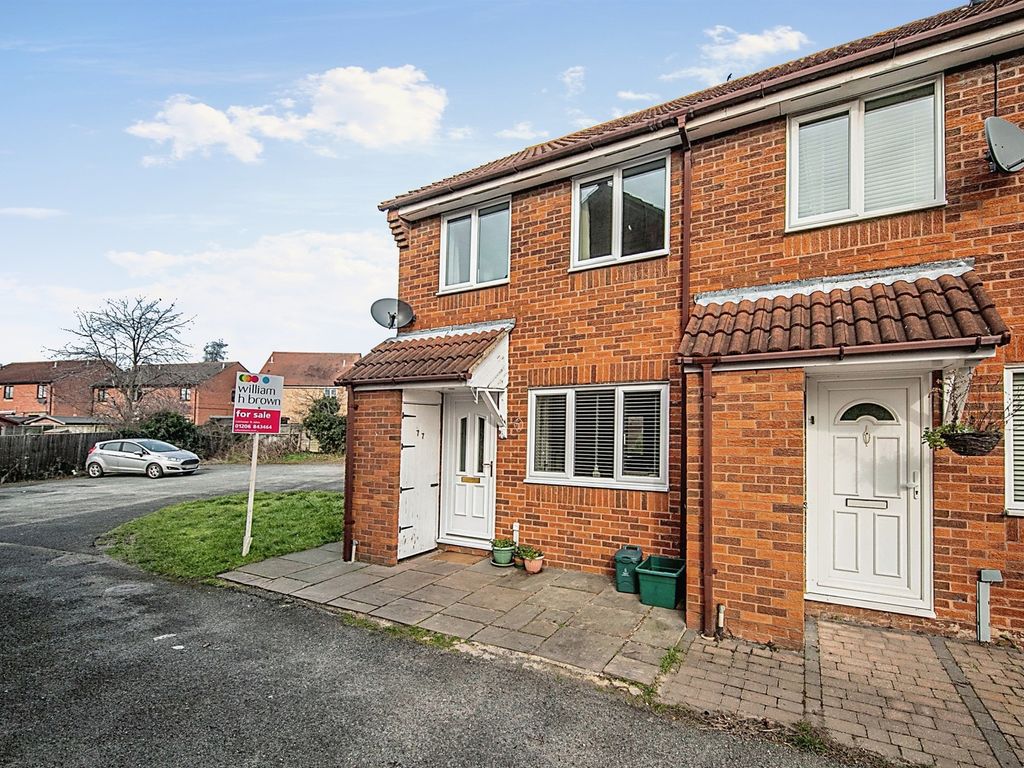2 bed end terrace house for sale in Berkley Close, Highwoods