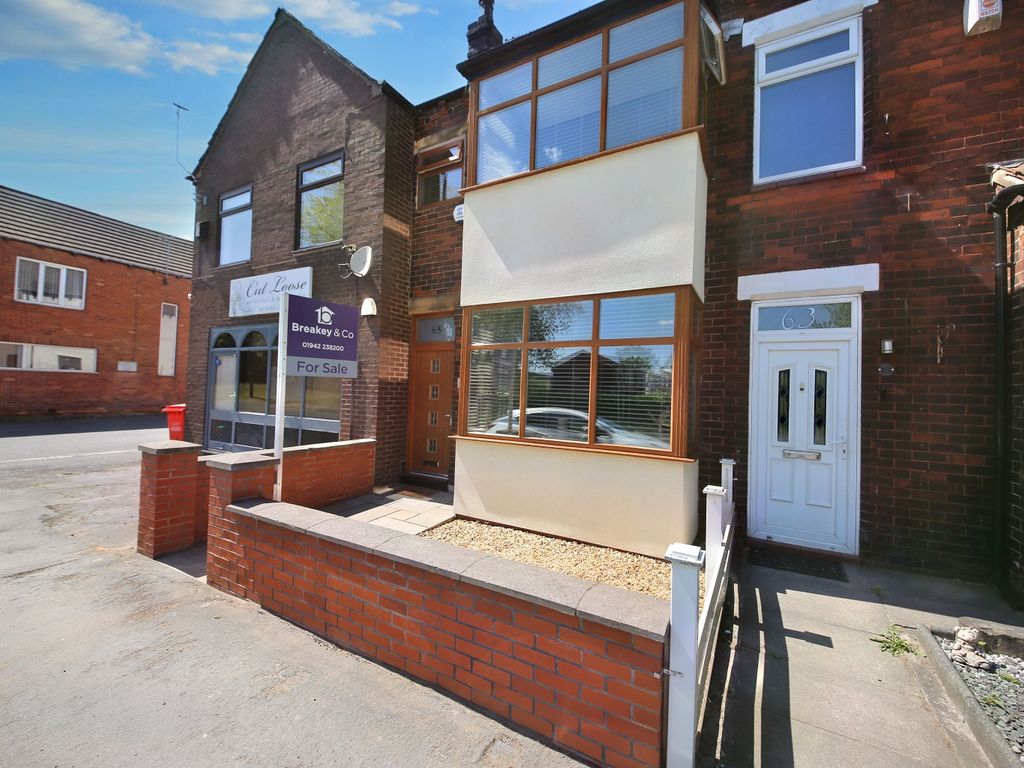 3 bed terraced house for sale in Poolstock Lane, Wigan, Lancashire WN3