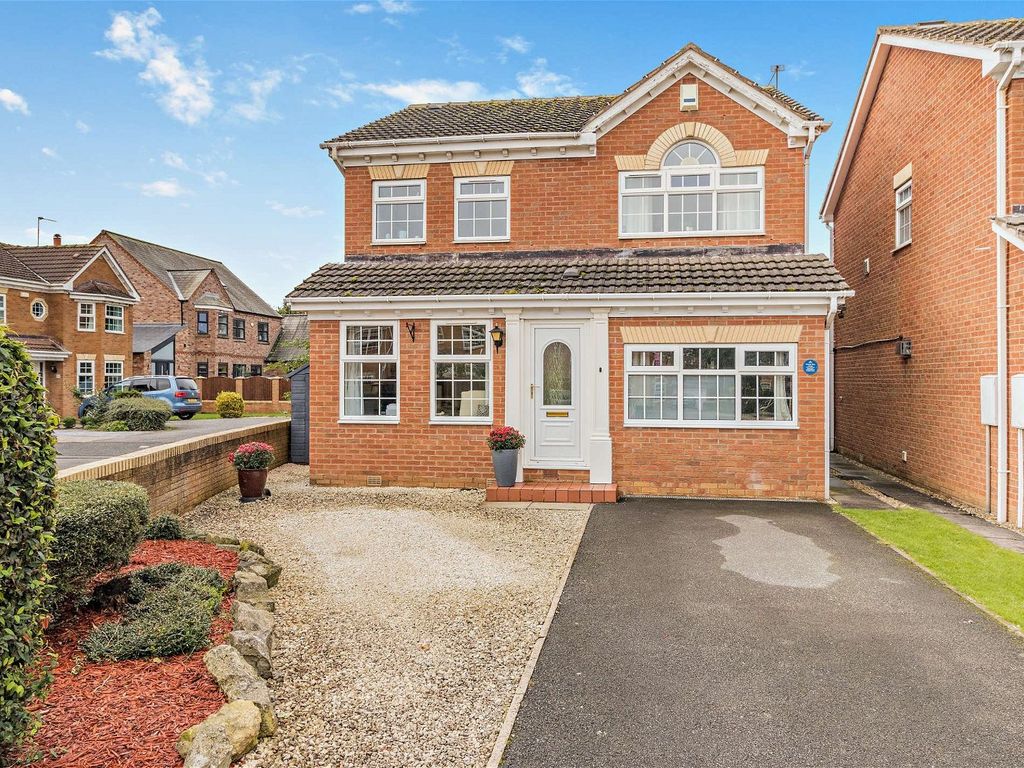4 bed detached house for sale in Blenheim Drive, Finningley, Doncaster